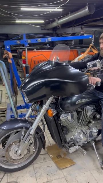 Разработка кронштейна бэтвинга MAX для Honda VTX 1300  1800