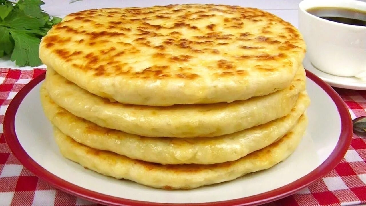 🥘 Сырные лепёшки на кефире.