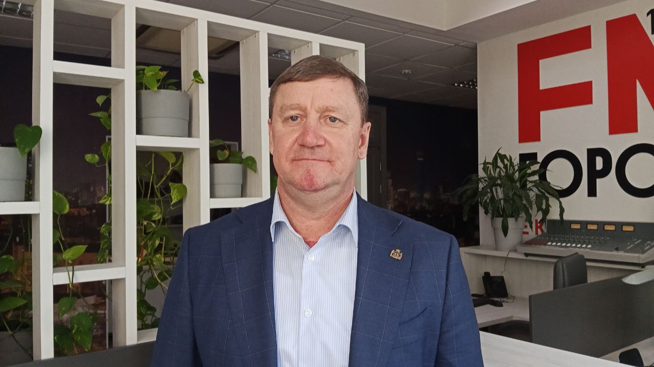 Юрий Замятин: «Месячник защитника Отечества нужен и ветеранам и молодежи!» Юрий Замятин: «Месячник защитника Отечества нужен и ветеранам и молодежи!»