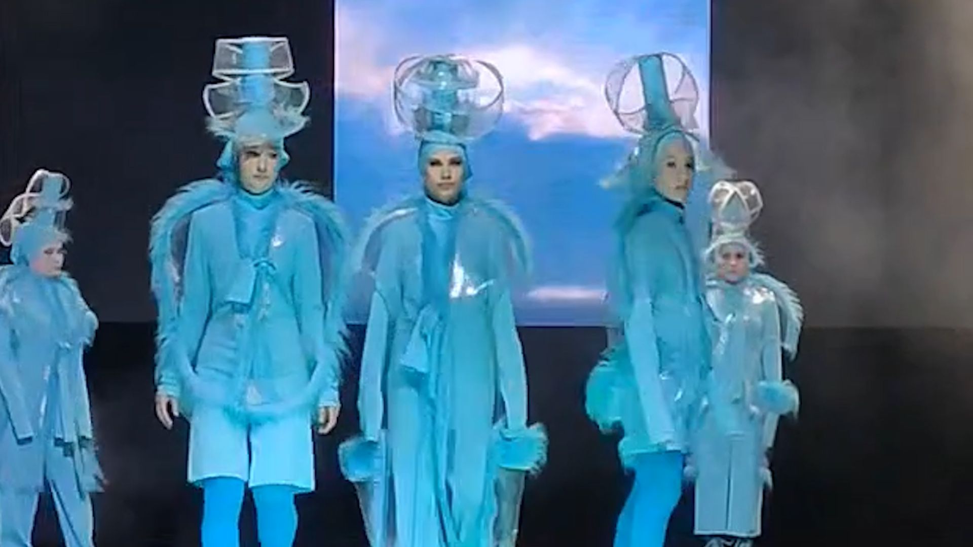 Театр моды вернулся с победой в конкурсе смотреть онлайн