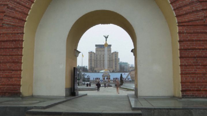 Нардеп Южанина: в Киеве не могут решить, кому подписывать мирное соглашение с РФ смотреть онлайн