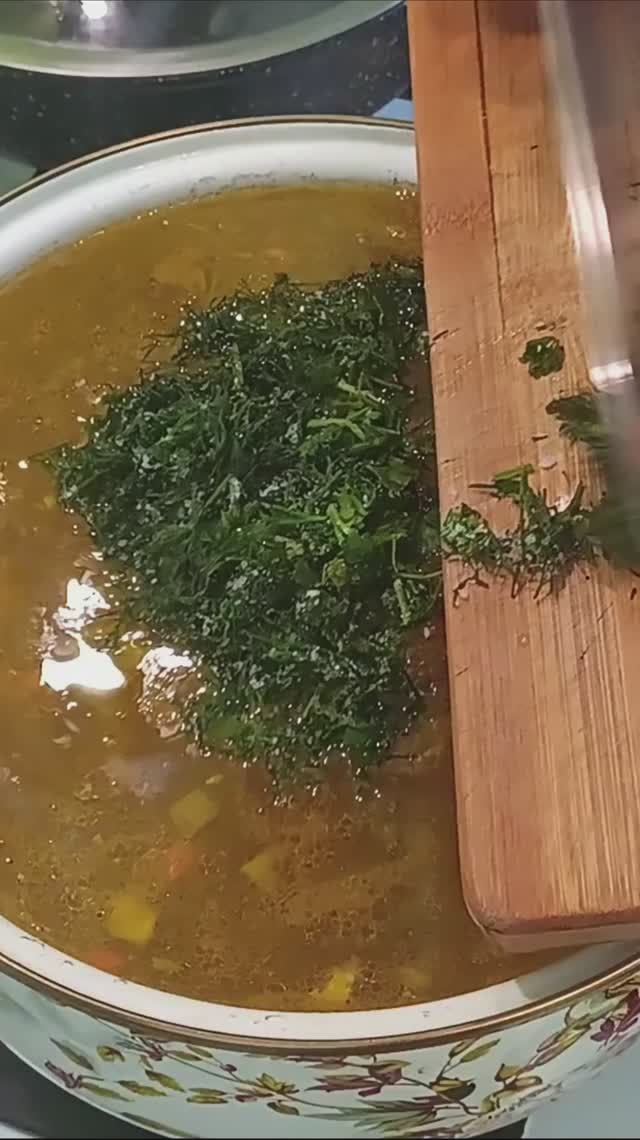 Суп с домашней курицей смотреть онлайн