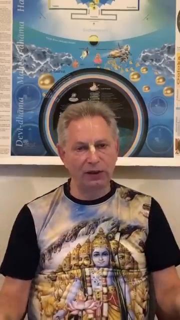 Служение Богу это не шаблон! Е.М. Враджендра Кумар прабху Служение Богу это не шаблон! Е.М. Враджендра Кумар прабху