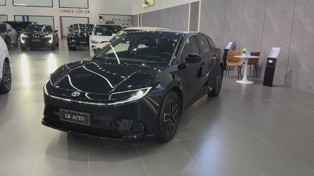 Toyota BZ5 Pro 2026 обзор