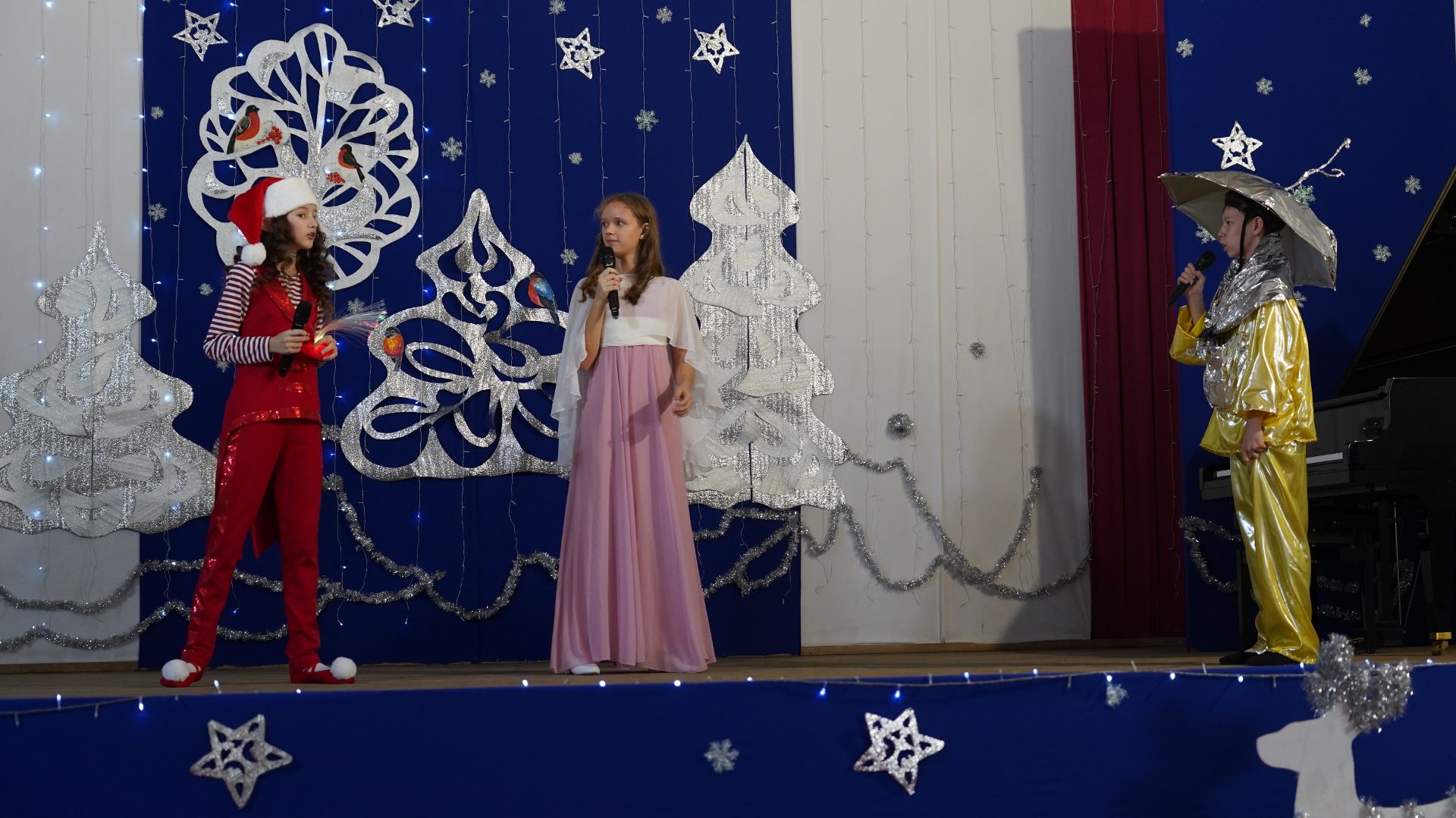 Новогодний концерт 26.12.2025 смотреть онлайн