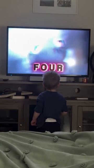 Программа обучения числам, называется "одно лечим, другое колечим"