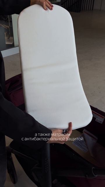 Легендарная коляска Bugaboo Fox 5 Renew смотреть онлайн