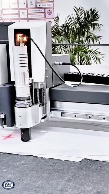 Раскрой ткани на станке RUK MCC  #рекомендации#лрт#оборудование#ruk#mcc#техника