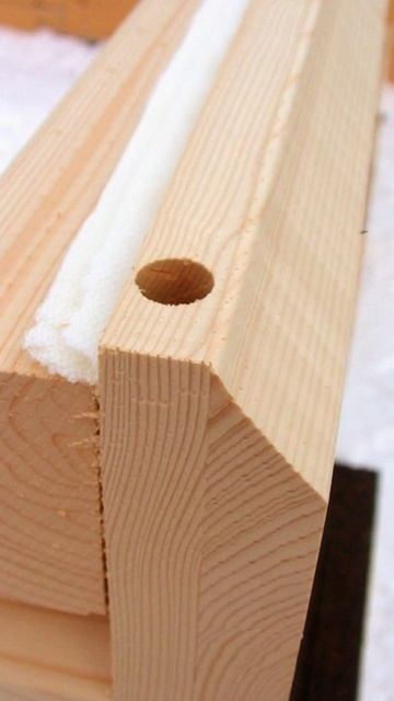 Как укладывать паклю между венцами