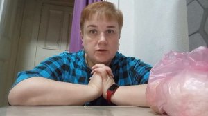 было такое, что я не могла есть/ в кино по традиции