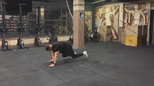 Ходьба на четвереньках с отрывом коленей вперед+назад| Four Point Kneeling hover walk смотреть онлайн