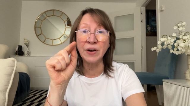 Анжелика Снежинская.У Ирочка лопнуло терпение! Семья кончилась! Диванка решилась всё сказать! смотреть онлайн