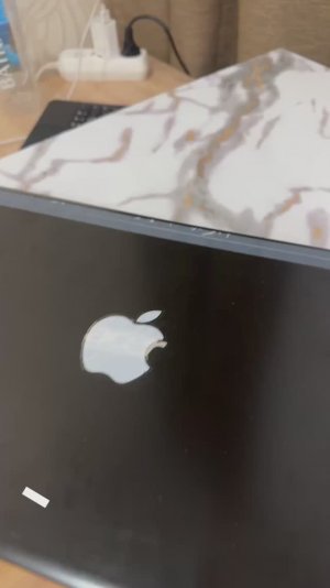 Как Я сама ОТРЕМОНТИРОВАЛА петли на КОМПЬЮТЕРЕ