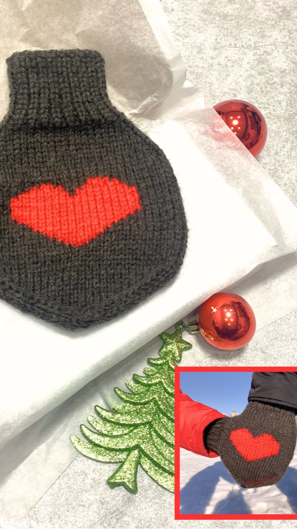 Подарок на 14 февраля Варежка для влюбленных из шерсти мериноса в наличии