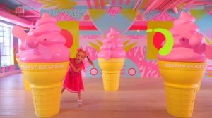 Настя в музее мороженного