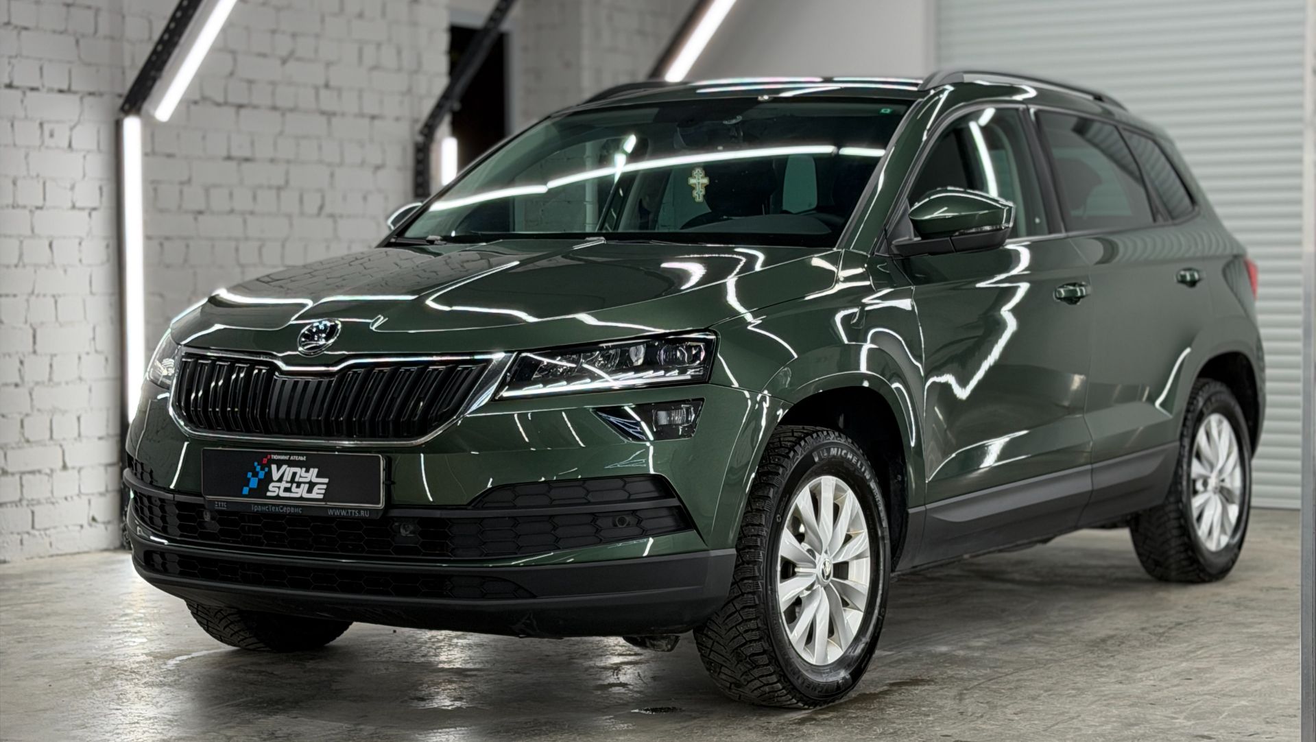 Полировка кузова Skoda Karoq с нанесением керамики смотреть онлайн