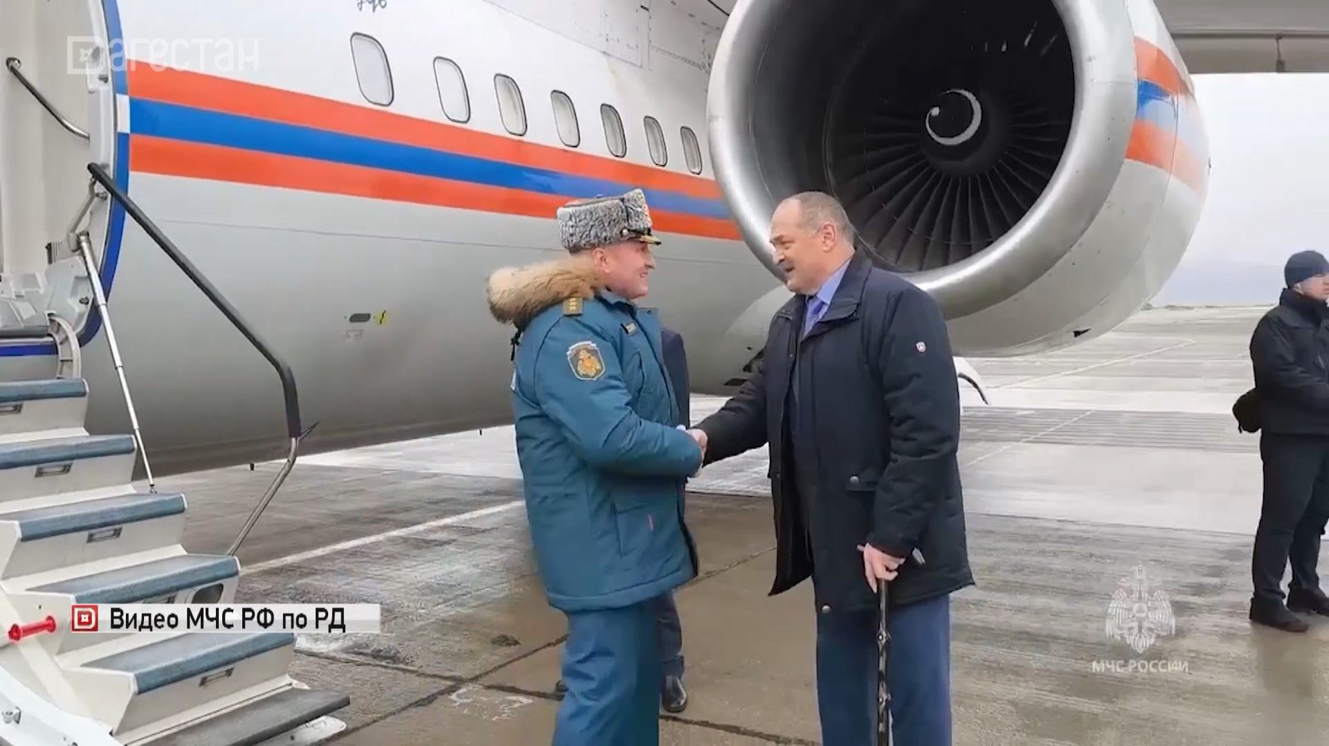 В Дагестан с рабочей поездкой прибыл Глава МЧС России Александр Куренков смотреть онлайн