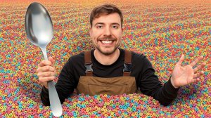 Кто последний покинет самую большую в мире миску с хлопьями, получит $10,000. Мистер Бист