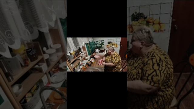 ОЧЕРЕДНЫЕ СПЛЕТНИ ,СКЛОКИ❔ОБЗОР НА КАНАЛ ЖЕНЩИНА ПО ИМЕНИ РИММА