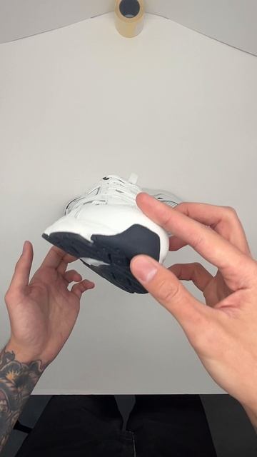 Reebok Charge — лёгкость и комфорт на каждый день  #хасл #reebok #reebokcharge #reeboksneakers