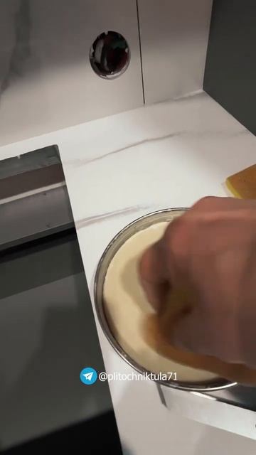 Прохождение примыканий герметиком. Эпоксидная затирка.