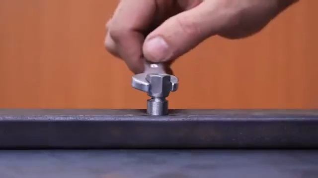 Ремонтник продолжает создавать собственные технические изобретения.