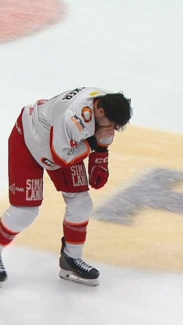 СИЛЬНЕЙШИЙ УДАР 😱😱 #КХЛ