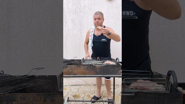 Купил шашлык в магните. Такого я не ожидал…