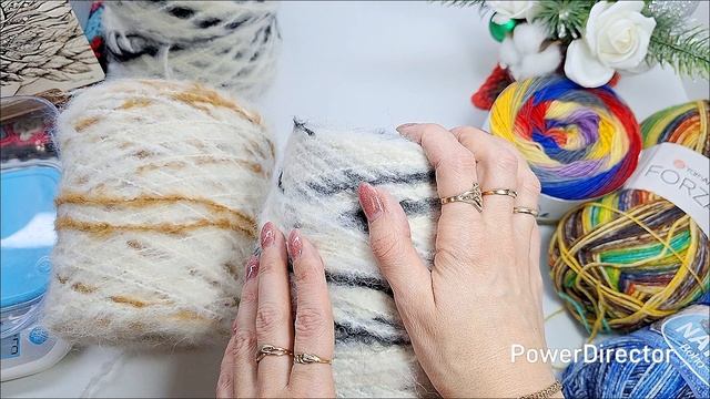 Подарок от Людмилы// Новая пряжа// Носочная пряжа// Вкусняшки и маски смотреть онлайн