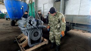 Наконец то дождались! Володе пришел двигатель.., будем устанавливать!