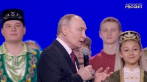 Лучшие моменты марафона «Россия — семья семей»: мастер-классы и церемония открытия Года единства