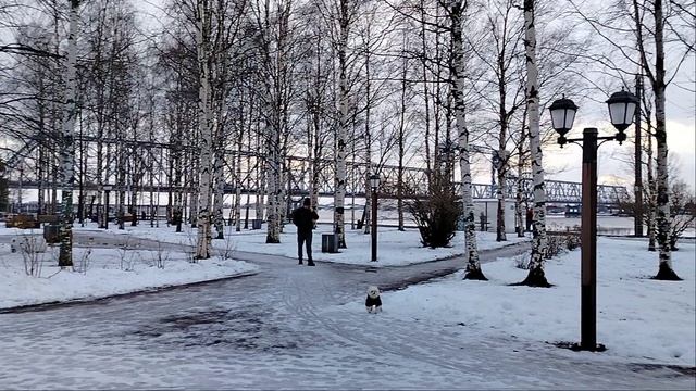 Гуляем по набережной Северной Двины,макет монастыря!