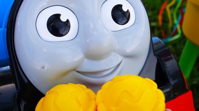 Nastya Pretend Play with ice cream toys смотреть онлайн