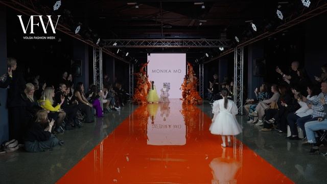 Бренд MONIKA MO на Volga Fashion Week #волгафешен #fashionshow #модныепоказы #fashiondesigner #мода