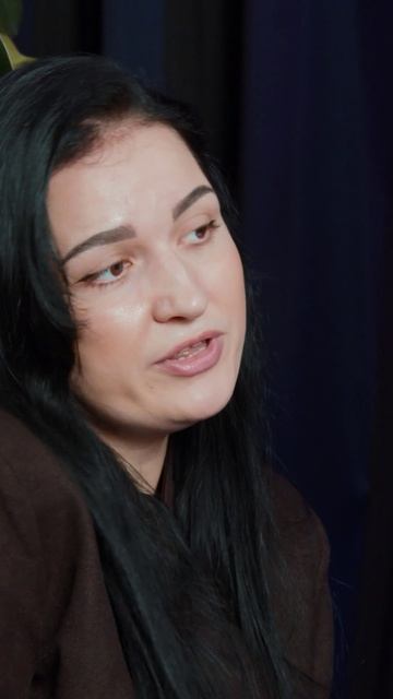 Прежде чем управлять пунктами выдачи, нужно самому побыть менеджером смотреть онлайн