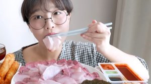 🔥🍲 Мукбанг и Mukbang : ЗИМНИЙ ДЕЛИКАТЕС! 🐟 Толстые ломтики сашими из желтохвоста
