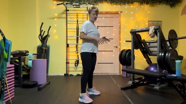 Круговая тренировка ног для людей старшего возраста