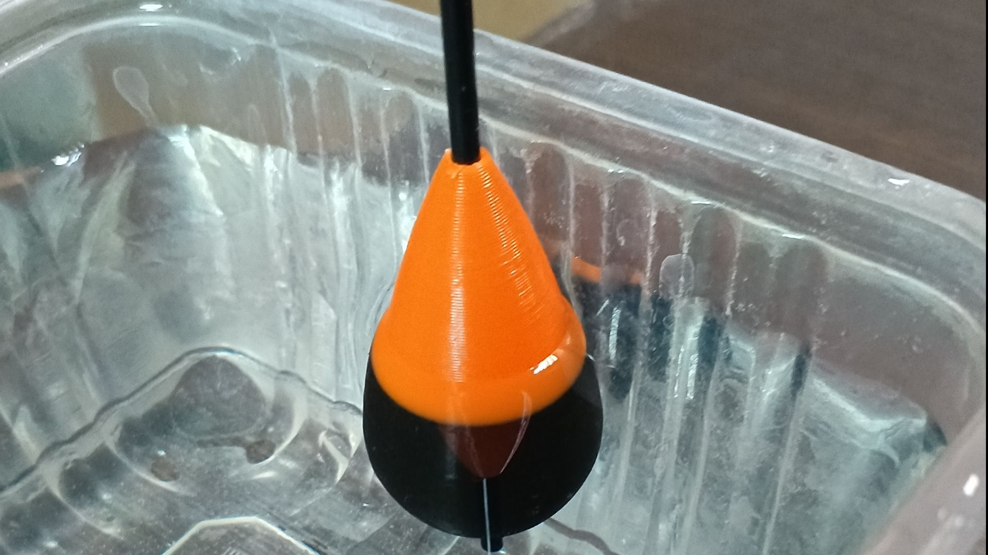 ПЕЧАТАЮ БОМБАРДУ-ПОПЛАВОК 25Г смотреть онлайн