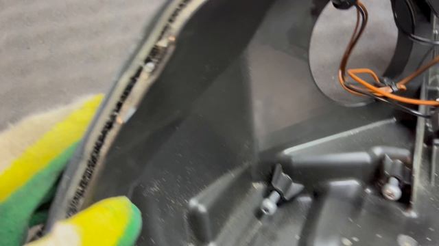 Skoda Fabia 2 — ремонт фар, замена линз, диодные Expression Drive