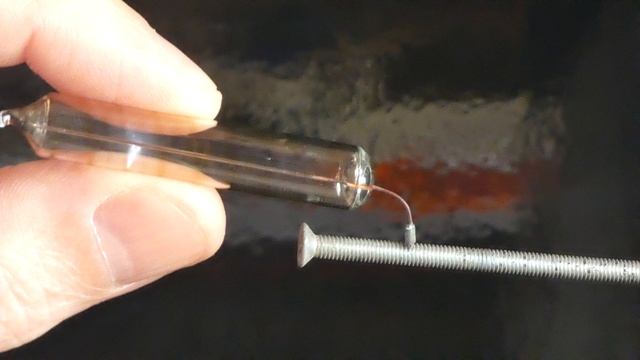 Лампа от озонатора под ВН ВЧ (переэкспозиция)