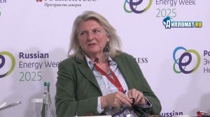 «Запрет ДВС — фатальная ошибка»: Карин Кнайсль разносит энергопереход Европы