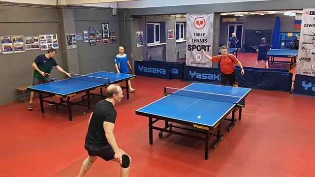 Башмаков М. - Звергздин А. 03.02 настольный теннис Малиновый 400+ турнир СПб смотреть онлайн