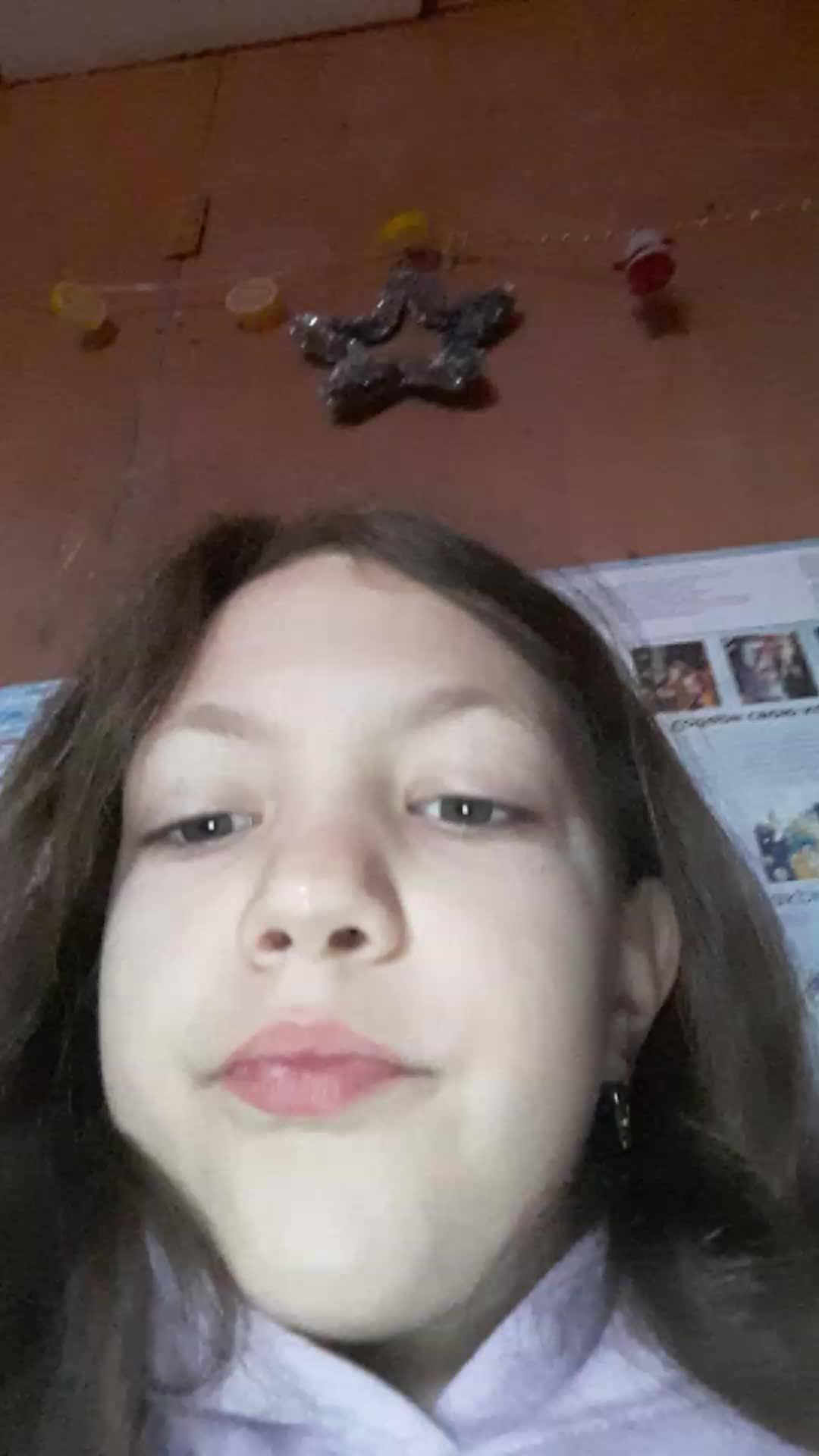 Hello смотреть онлайн