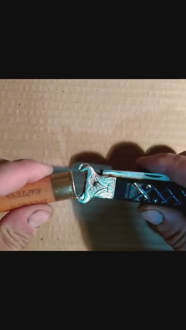 Охотничий нож с экстрактором для гильз смотреть онлайн