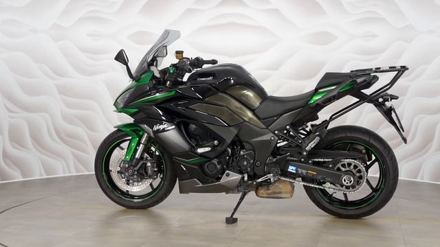 Kawasaki Ninja 1000 SX vin ZXT02K-021617