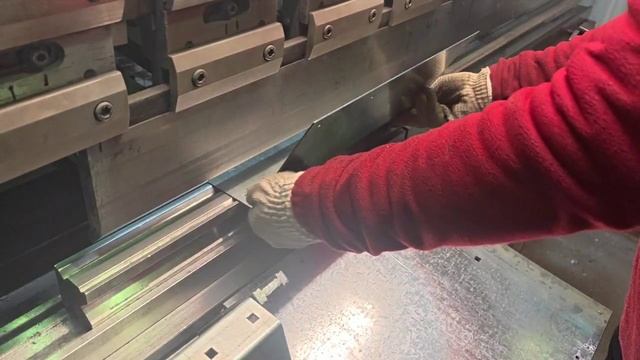 ГИБКА ИЗДЕЛИЙ НА ЧПУ СТАНКАХ смотреть онлайн