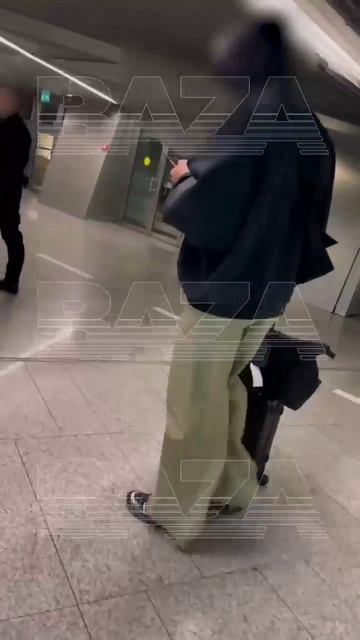 Сабурова задержали в Москве — комик прилетел во Внуково со съёмок рекламы в Дубае смотреть онлайн