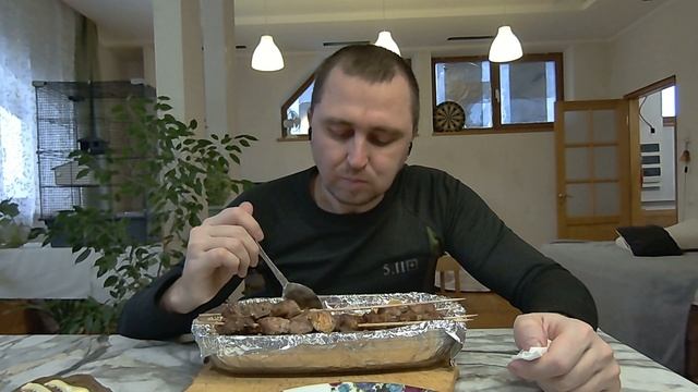 Арбуз маринованый, мини шашлык в духовке с картошкой,и грибами , тирамису пирожное, дегустация , му