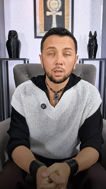 Ни в коем случае не вешай настенные часы в спальне