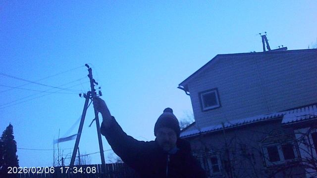 Запуск БМК-авиамодели во дворе — на всю длину корды